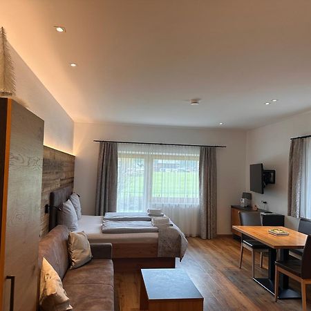 ליוטאש Aktiv Apartments מראה חיצוני תמונה
