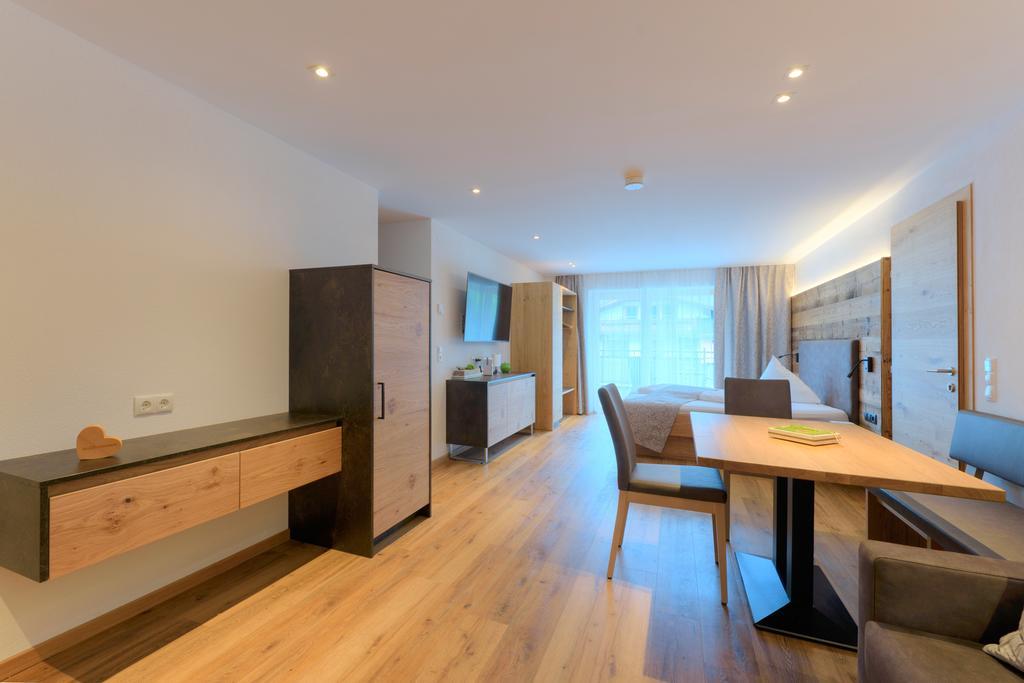 ליוטאש Aktiv Apartments מראה חיצוני תמונה